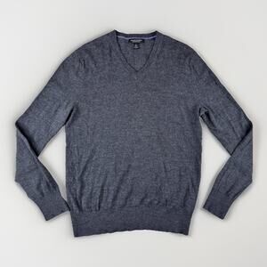 Banana Republic Mens 100% Extra Fine Merino Wool V Neck Sweater L Gray Preppy